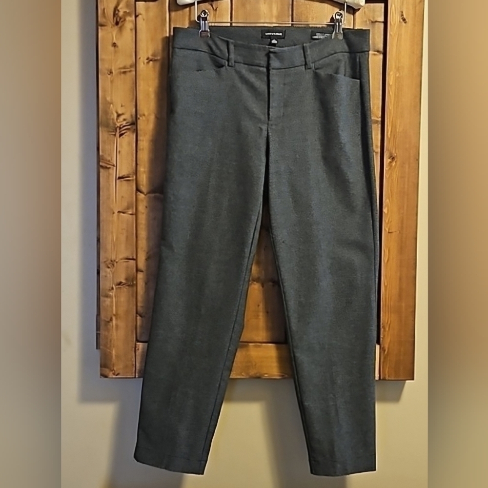 LORD & Taylor Grey Kelly Ankle Slim Leg Herringbone Cropped Trousers size 6